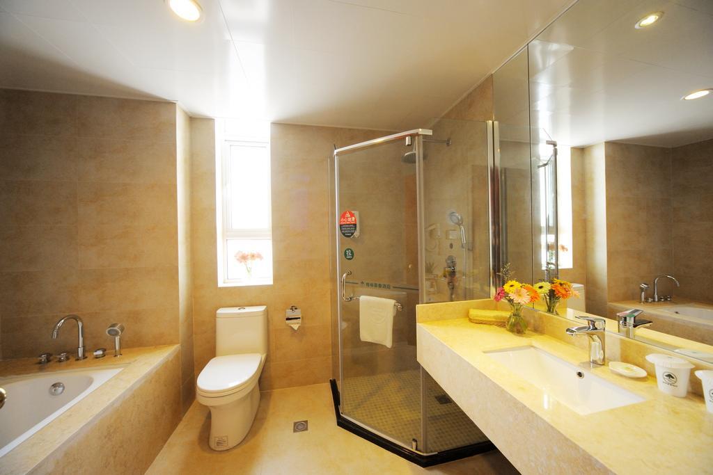 Greentree Inn Shanghai West Huaxia Road Metro Station Express Hotel Ruang foto
