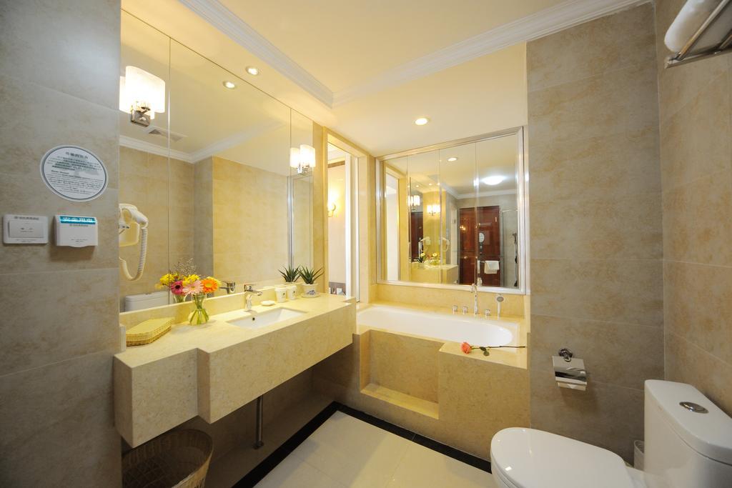 Greentree Inn Shanghai West Huaxia Road Metro Station Express Hotel Ruang foto