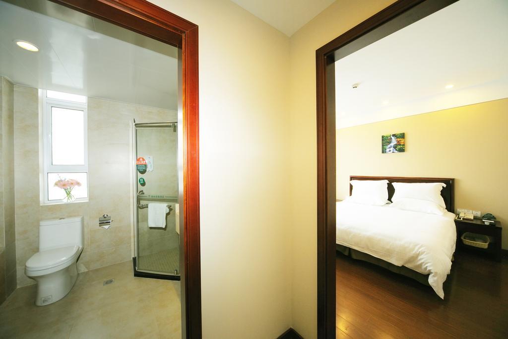 Greentree Inn Shanghai West Huaxia Road Metro Station Express Hotel Ruang foto