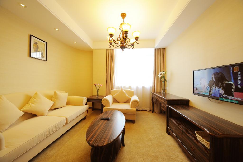 Greentree Inn Shanghai West Huaxia Road Metro Station Express Hotel Bagian luar foto